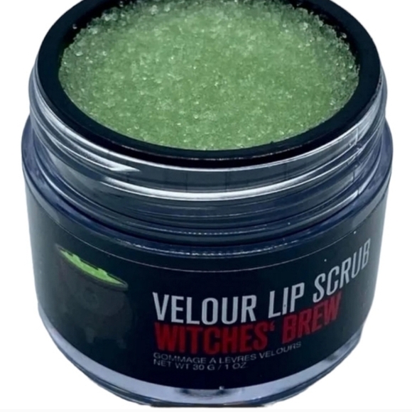 Jeffrey Star Velour Lip Scrub "Witches Brew" NIB - Picture 2 of 2